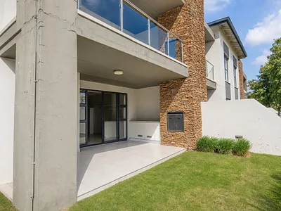 3 Bedroom Apartment For Sale in Eye Of Africa, Eikenhof - DKn8.webp