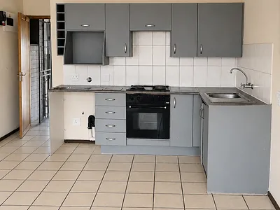 2 Bedroom Apartment For Sale in Johannesburg - BWOG.webp