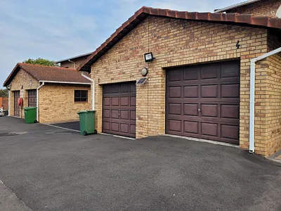 2 Bedroom Apartment To Rent in Richards Bay - AKp6.webp