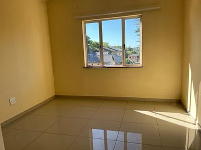 2 Bedroom Apartment To Rent in Empangeni - img