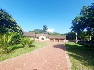 3 Bedroom House To Rent in Richards Bay - S9Ou.webp