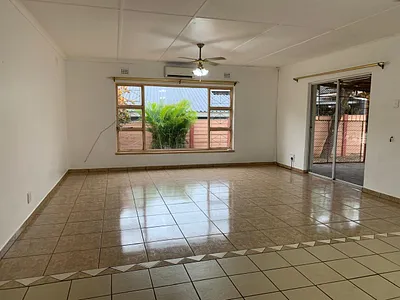 3 Bedroom House For Sale in Richards Bay - ofF0.webp