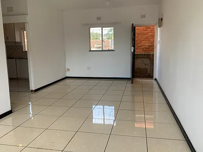 2 Bedroom Apartment To Rent in Empangeni - eUe3.webp