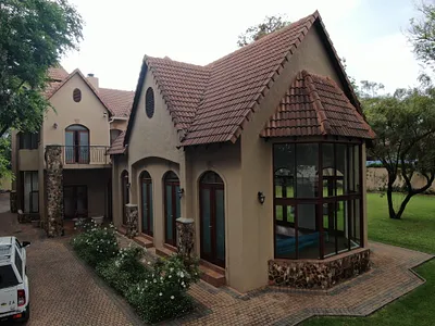 5 Bedroom House For Sale in Pretoria - bEvj.webp