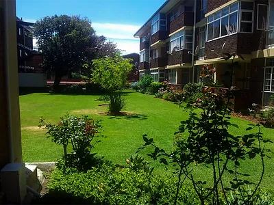 2 Bedroom Apartment For Sale in Germiston - nDWU.webp