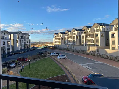 1 Bedroom Apartment To Rent in Midrand - 6mOm.webp