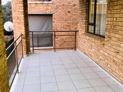 2 Bedroom Apartment For Sale in Germiston - img