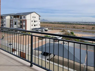 2 Bedroom Apartment To Rent in Milnerton - q5ti.webp