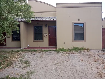 2 Bedroom House To Rent in Blue Downs - SsN7.webp