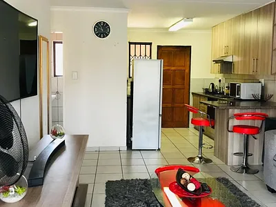 2 Bedroom Apartment To Rent in Germiston - img