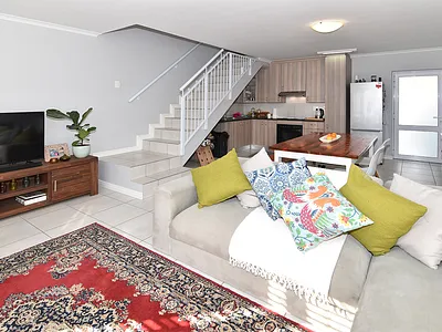 3 Bedroom Townhouse To Rent in Brackenfell - W5gd.webp