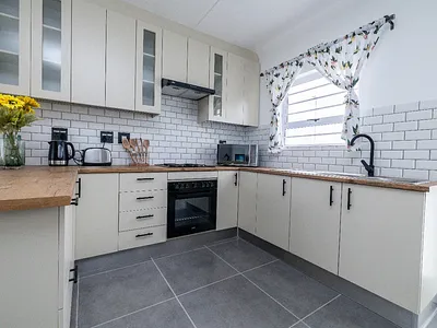 3 Bedroom House For Sale in Kuils River - L9SU.webp