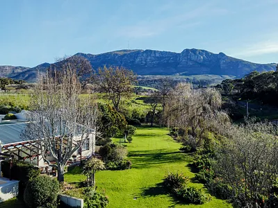 4 Bedroom House To Rent in Cape Town - img