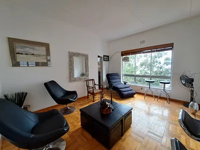 1 Bedroom Apartment To Rent in Cape Town - u0XP.webp