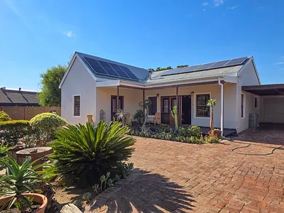 3 Bedroom House For Sale in Riebeek Valley - img