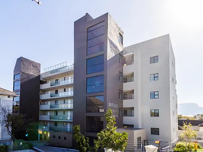 2 Bedroom Apartment For Sale in Cape Town - j6ww.webp