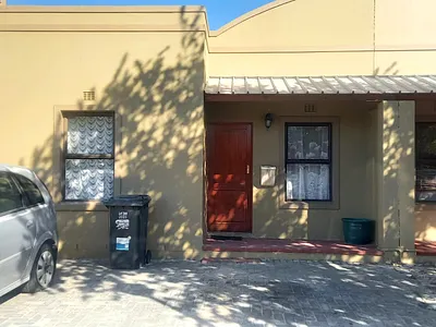 2 Bedroom House For Sale in Blue Downs - nBpT.webp