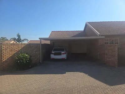 3 Bedroom Townhouse To Rent in Pretoria - wIDl.webp