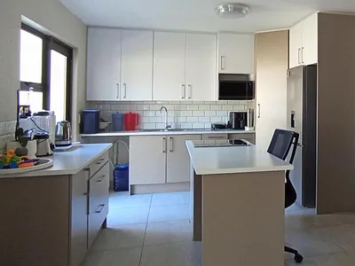 4 Bedroom House For Sale in Hartbeespoort - 2RBL.webp