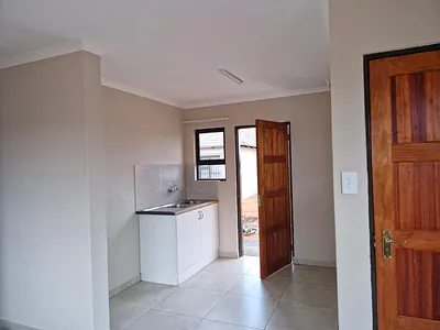2 Bedroom House For Sale in Akasia - 8qW2.webp