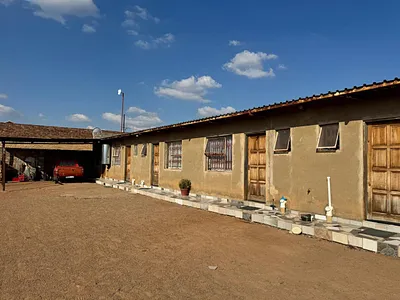 5 Bedroom House For Sale in Pretoria - 0tjx.webp
