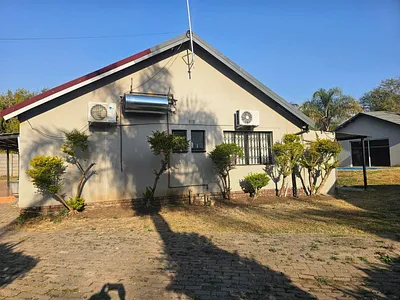 3 Bedroom House For Sale in Brits - 8u12.webp