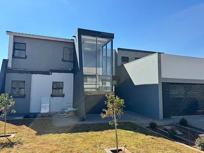 4 Bedroom House For Sale in Centurion - img