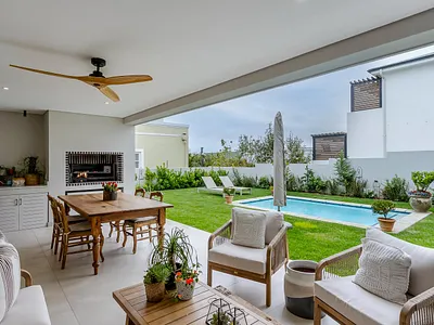 4 Bedroom House For Sale in Stellenbosch - img