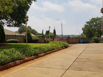 1.5 Bedroom Apartment For Sale in Kempton Park - pNAb.webp