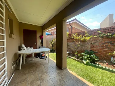2 Bedroom Apartment To Rent in Germiston - img