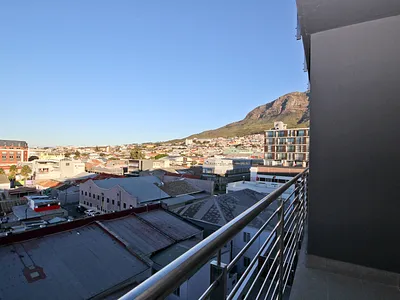 1 Bedroom Apartment For Sale in Cape Town - img