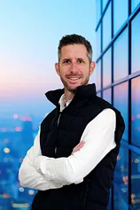 Ari Ben - KZhq.webp