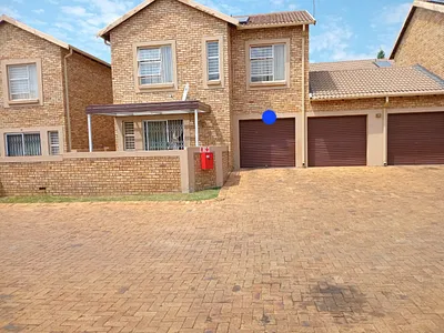 3 Bedroom Apartment To Rent in Centurion - K5bb.webp