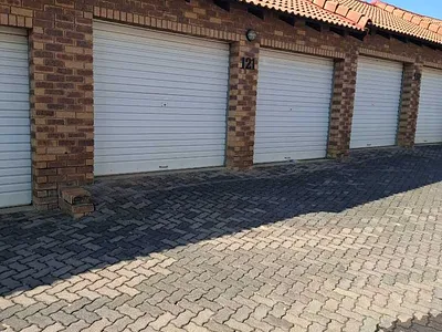 3 Bedroom Townhouse To Rent in Pretoria - lM8j.webp