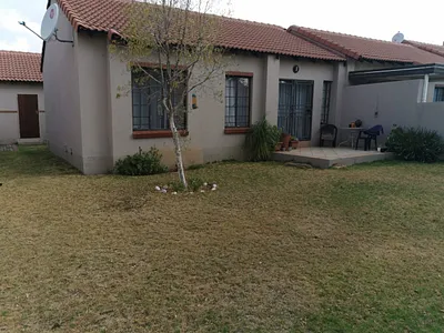 2 Bedroom Townhouse To Rent in Pretoria - MMpH.webp