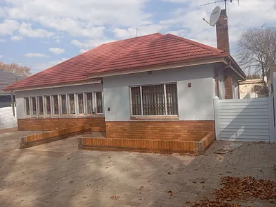 3 Bedroom House For Sale in Vanderbijlpark CE 1, Vanderbijlpark CE - IMPb.webp