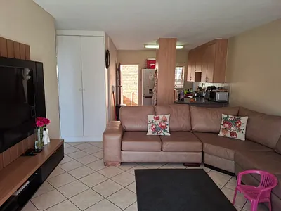 2 Bedroom Apartment For Sale in Centurion - fuWQ.webp