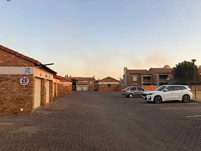 2 Bedroom Apartment For Sale in Pretoria - 309c.webp