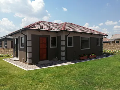 3 Bedroom House For Sale in Benoni - rqFW.webp
