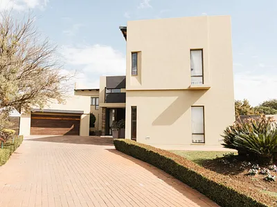 6 Bedroom House For Sale in Serengeti Lifestyle Estate, Kempton Park - img