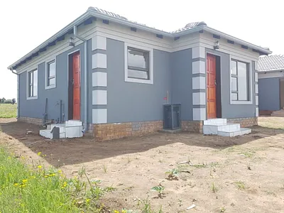 2 Bedroom House For Sale in Benoni - kf7O.webp