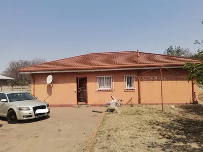 3 Bedroom House For Sale in Vanderbijlpark CW 5, Vanderbijlpark CW - vQBW.webp