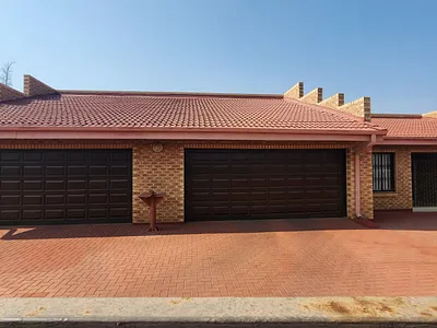 3 Bedroom House For Sale in Vereeniging - gMqn.webp