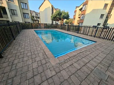 2 Bedroom Apartment For Sale in Montana, Pretoria - fr1C.webp