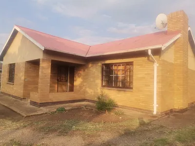 3 Bedroom House For Sale in Vanderbijlpark CW 6, Vanderbijlpark CW - vcaW.webp