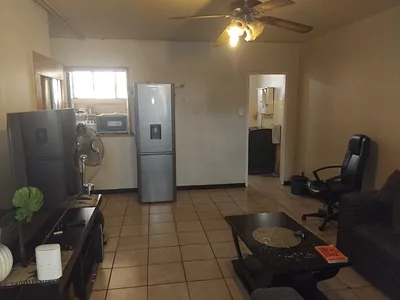 1 Bedroom Apartment To Rent in Pretoria - iBf5.webp