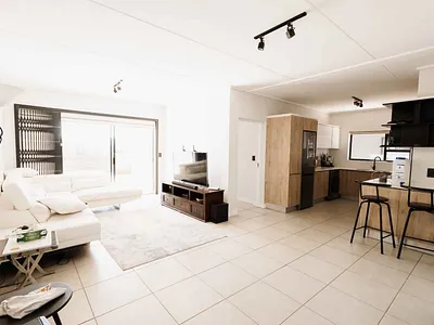 3 Bedroom Apartment To Rent in Zwavelpoort AH, Pretoria - img