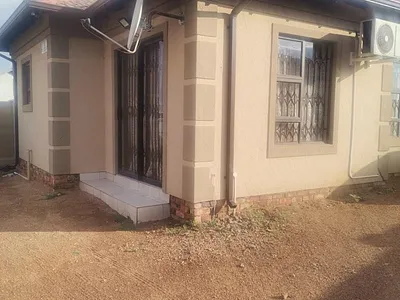 3 Bedroom House For Sale in Vanderbijlpark CE 7, Vanderbijlpark CE - 0pjT.webp