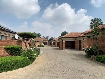 3 Bedroom Townhouse To Rent in Alberton - 0Tlb.webp