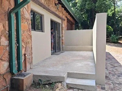 2 Bedroom Apartment To Rent in Pretoria - XvdF.webp